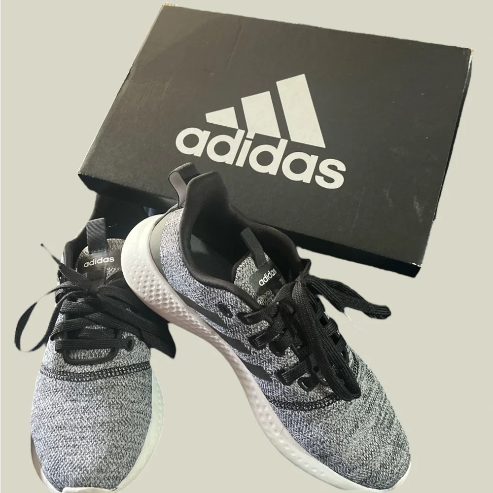 Women’s Adidas Gray/Black PureMotion Running Shoes- Size 7 - Picture 1 of 15